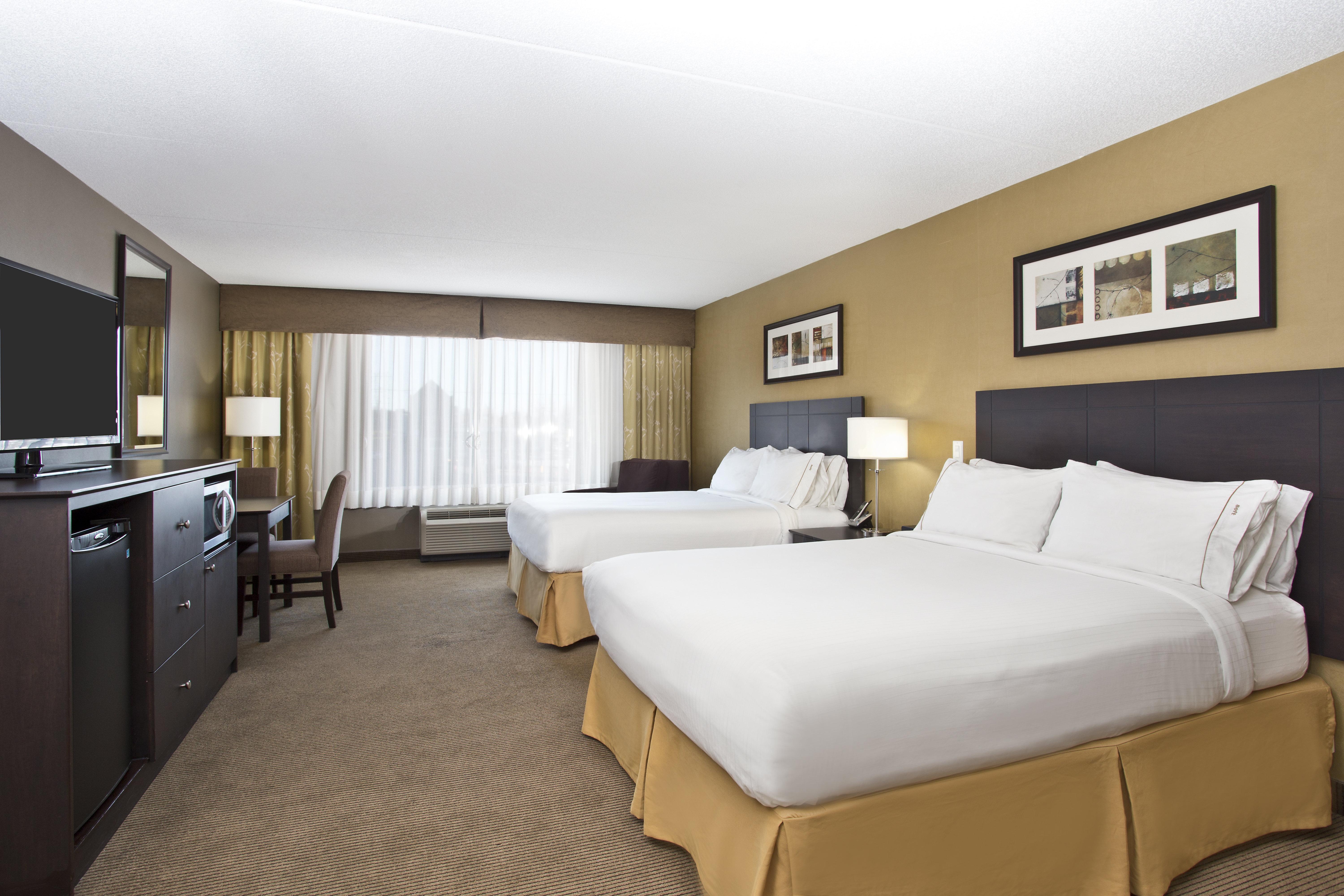Holiday Inn Express Kingston Central By Ihg Екстер'єр фото