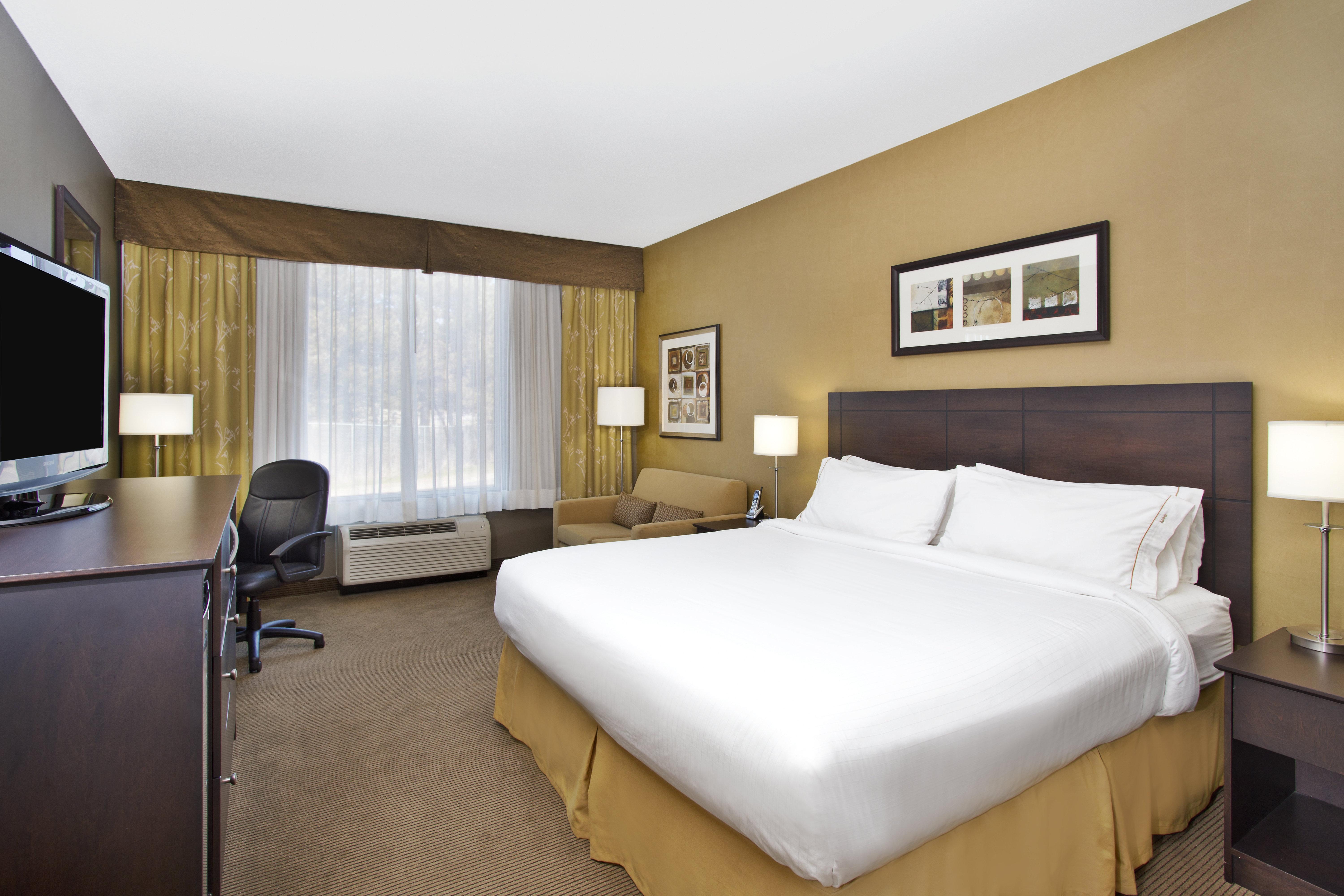 Holiday Inn Express Kingston Central By Ihg Екстер'єр фото